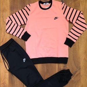 Women’s Jogging Suite